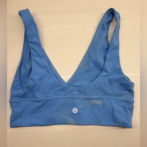 Lululemon Align V-Neck bra in “pool party” blue size 6 - Picture 3 of 5